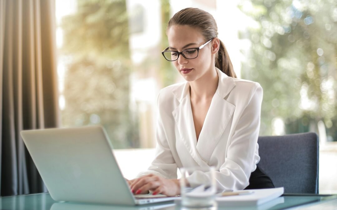 Busy Scottsdale Business Owner? Here’s What an Executive Assistant Can Take Off Your Plate